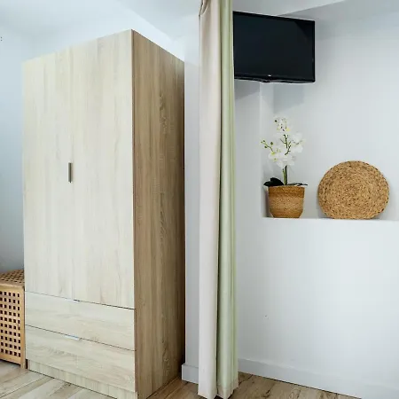B2 Amazing Front Apartman