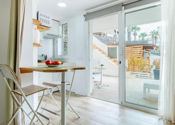 B2 Amazing Front Apartman